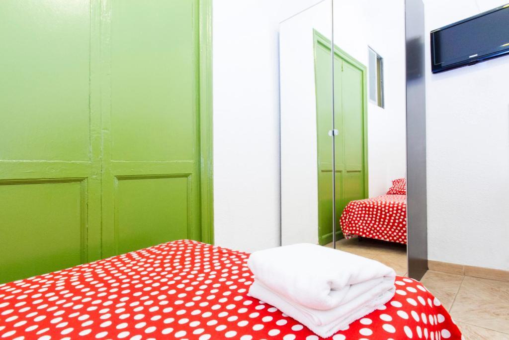 Hostal Bahia مدريد الغرفة الصورة
