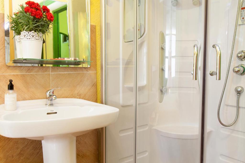 Hostal Bahia مدريد الغرفة الصورة